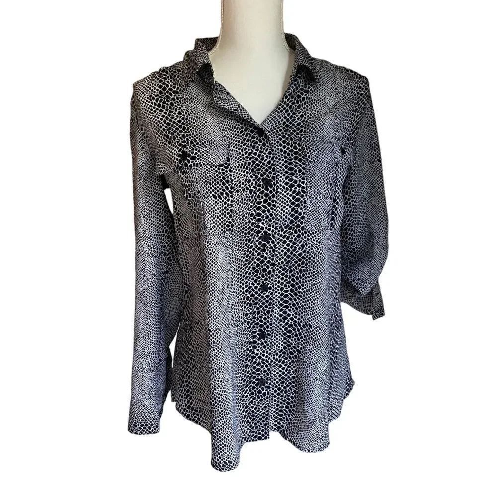 Violet & Claire Long Sleeve Blouse Zebra Print Size Medium
